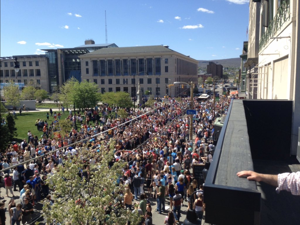 Backyard Ale House tweet media