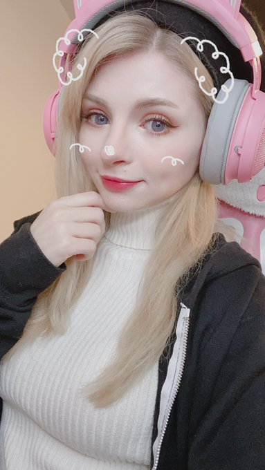 Twitterのコスプレ画像23