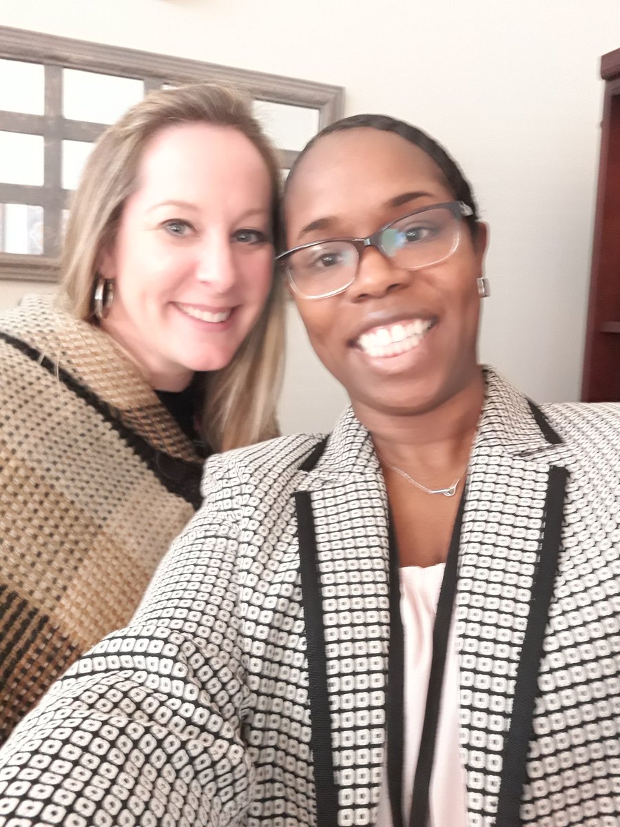 TeacherKPaggett's tweet photo. I ran into Dr. @cmortimer1228 today during #ShadowALeader !!! It was an exceptional day of learning with  @B3Matters and @PShBurgess ! Thanks so much for allowing us this WONDERFUL opportunity to learn from the best! #ASPIRE2019 #GrowingDaily @CynthiaMcCray19 @joliedhardin https://t.co/02yqCX8vpL
