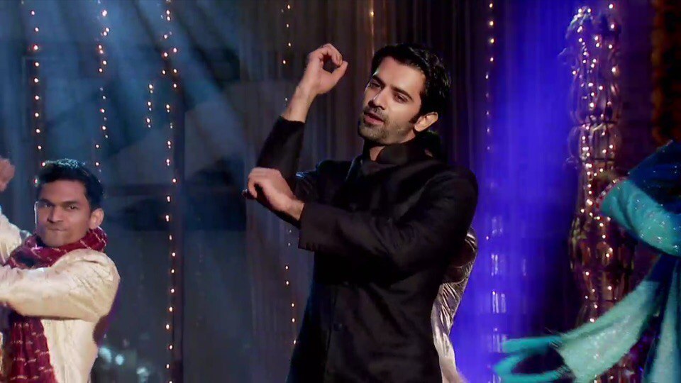 Z9XRJl4fhyCJf0h's tweet photo. Мы выдвигаем кандидатуру #BarunSobti 
@BarunSobtiSays
 как #televisionstarofthedecade для #goldawards2020 (мужской) 
@VikasKalantri
@goldawardsTV
@Whiteleafent1 https://t.co/LOiH4YmU5I