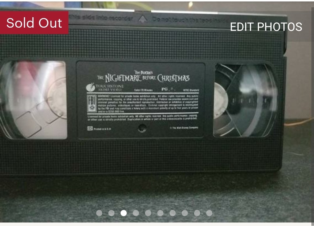 rorie_burke's tweet photo. Just got my first bad review. A woman claims I sent her a bug infested video. And then the pictures she sends me isn't even the same video I sold her. πππ€ I'm so upset and angry! #WTF #smallbusinessproblem https://t.co/EoSCHqRidr