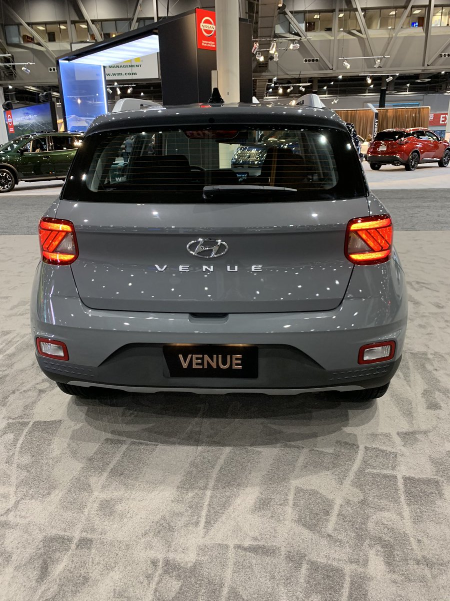 themotormiss's tweet photo. The new Hyundai Venue @HoustonAutoShow https://t.co/AJZHqQoQaY