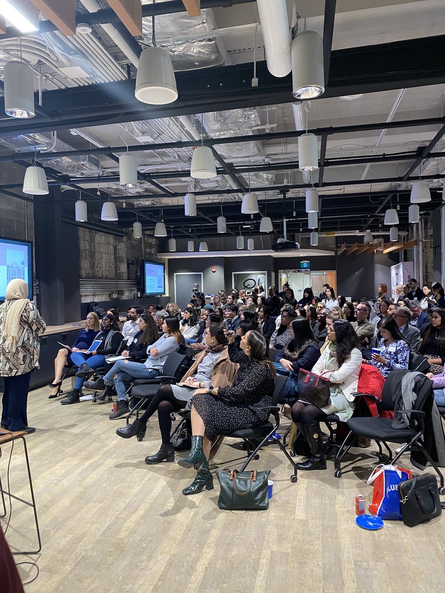 Full House at @rufashionzone x <a href="/fashiontechto/">FashionTech</a> x <a href="/style_canada/">STYLE Canada</a> #fashiontech Fashion Futures Event! #fashiontech #careersinfashion
