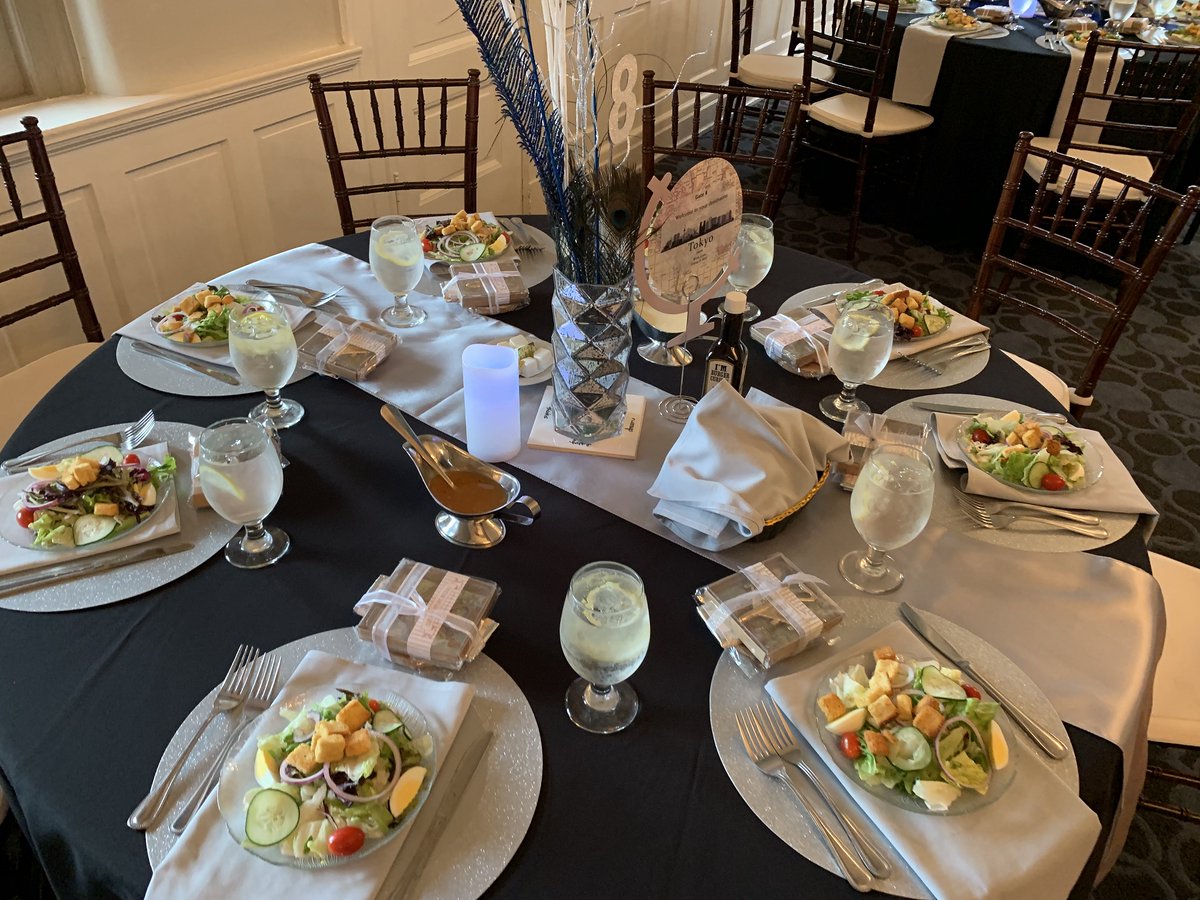 CincinnatiCater's tweet photo. #WeddingWednesday: We have partner venues all over the tri-state, AND are willing to cater to your wedding anywhere! Call us for more details today: 513-541-2626  https://t.co/CVXkthGoeI  #CincinnatiCatering #wecater #Cincinnatiwedding #weddingplanning #weddingreception https://t.co/5UK6OI0wyu