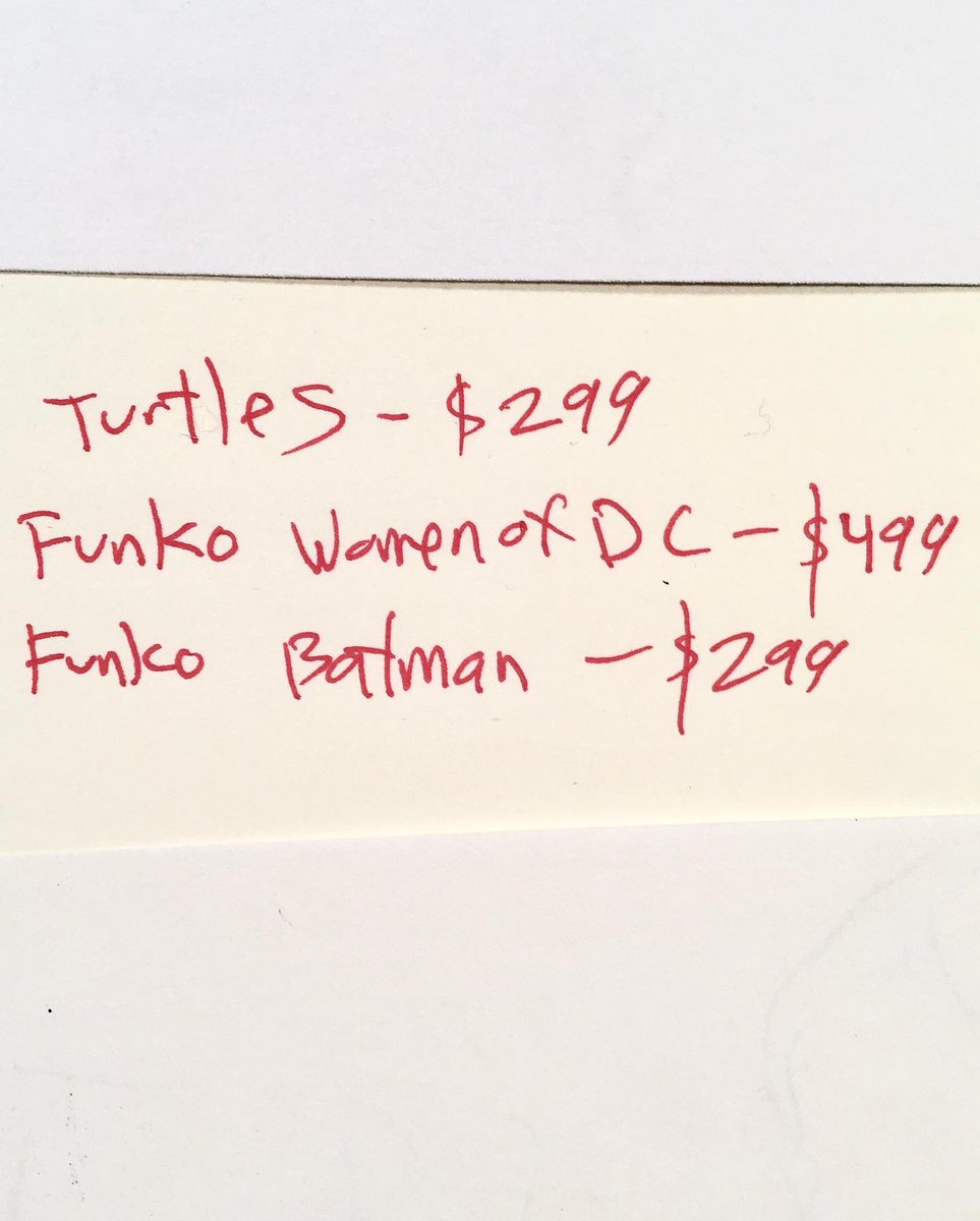 AdamArcherArt's tweet photo. Posted some covers on eBay, thought I might as well shout them out here. Take 20$ off the price if interested in any of them, and DM me. π #art #drawing #artbook #artbooks #ninjaturtles #teenagemutantninjaturtles #funko #funkocomics #funkocollector #funkoart https://t.co/oOc4rLjLl8