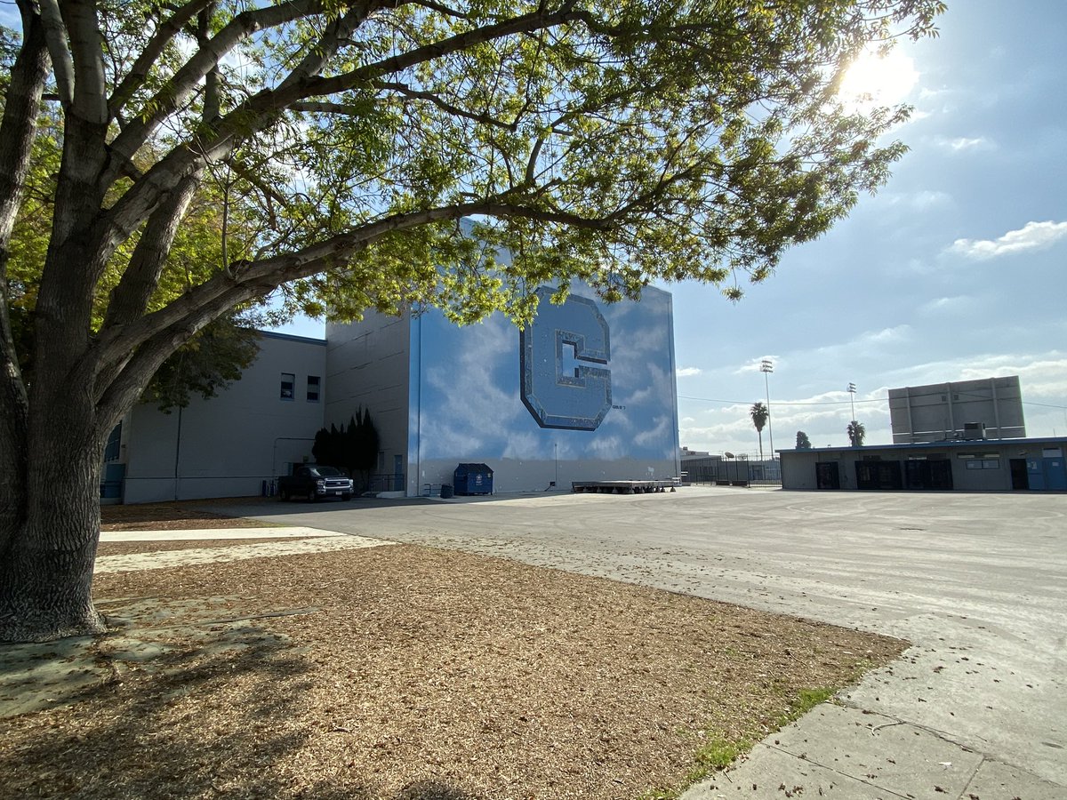 DrCDMendoza's tweet image. Compton HS is on the move! @AVID and #ELPAC Prof Devt today with our engaged teachers! Kiddos to our Awesome AVID Team for leading their depts! #markingthetext #WICOR @ComptonUnified @mrmicahali @AllejandAlvarez