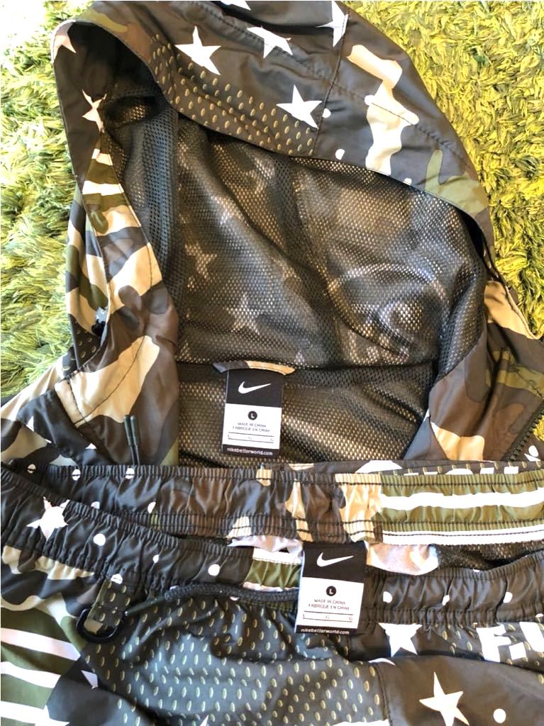 35sdC's tweet photo. ●プレゼント
FCRB×Nike ナイロンジャケット上下セットアップ サイズL

●参加方法
フォロー&amp;RT +簡単な作業

【応募期限】今日から3日以内まで

DMを受け取れる用にしておいて下さい
皆様のご参加お待ちしております！✨ https://t.co/7wiaM0XyHf
