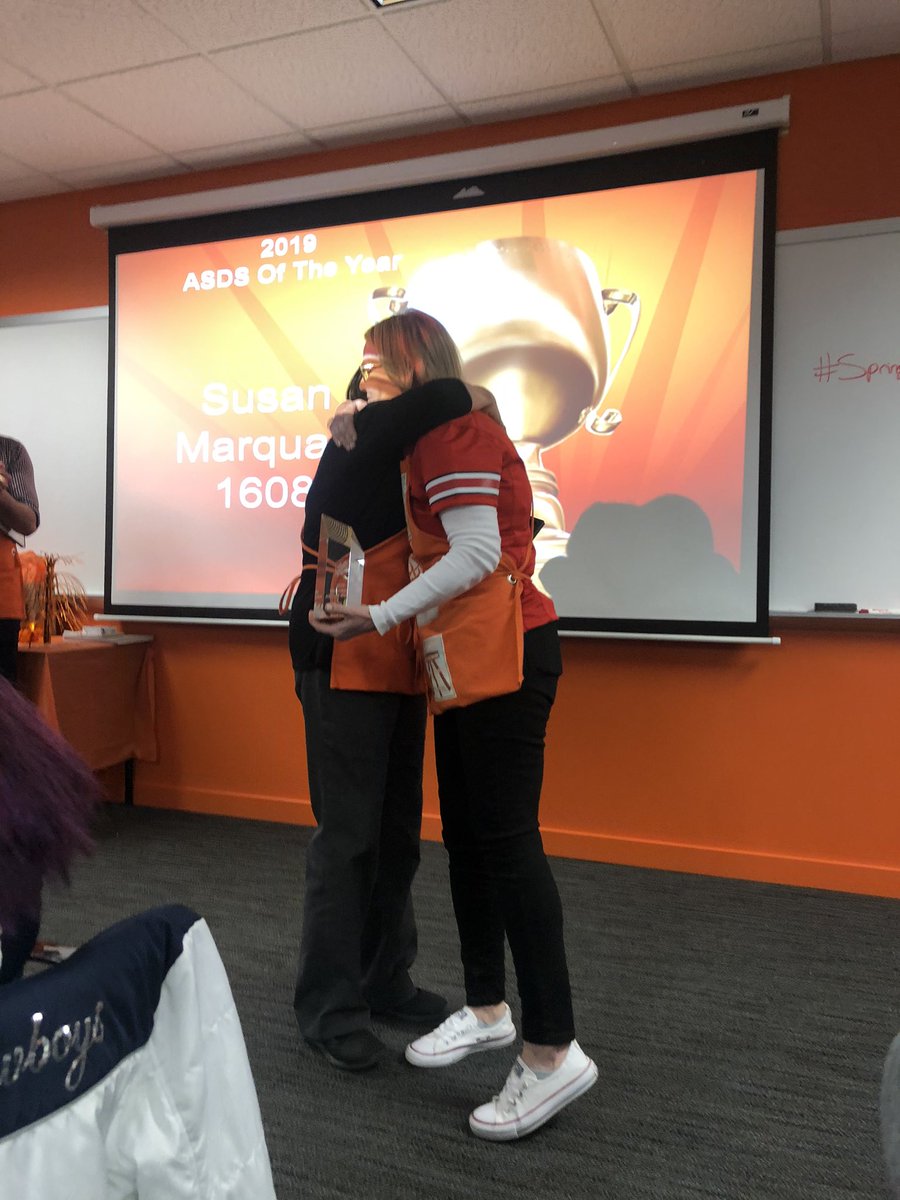 chrissyb0218's tweet photo. Congrats @ASDS1608 for Achieving ASDS of the YEAR!!! Well deserved !! #Spring2020MA @Adam1608SM @watlock5 @b_mungul @PaulDeveno https://t.co/ezPBQok0vS