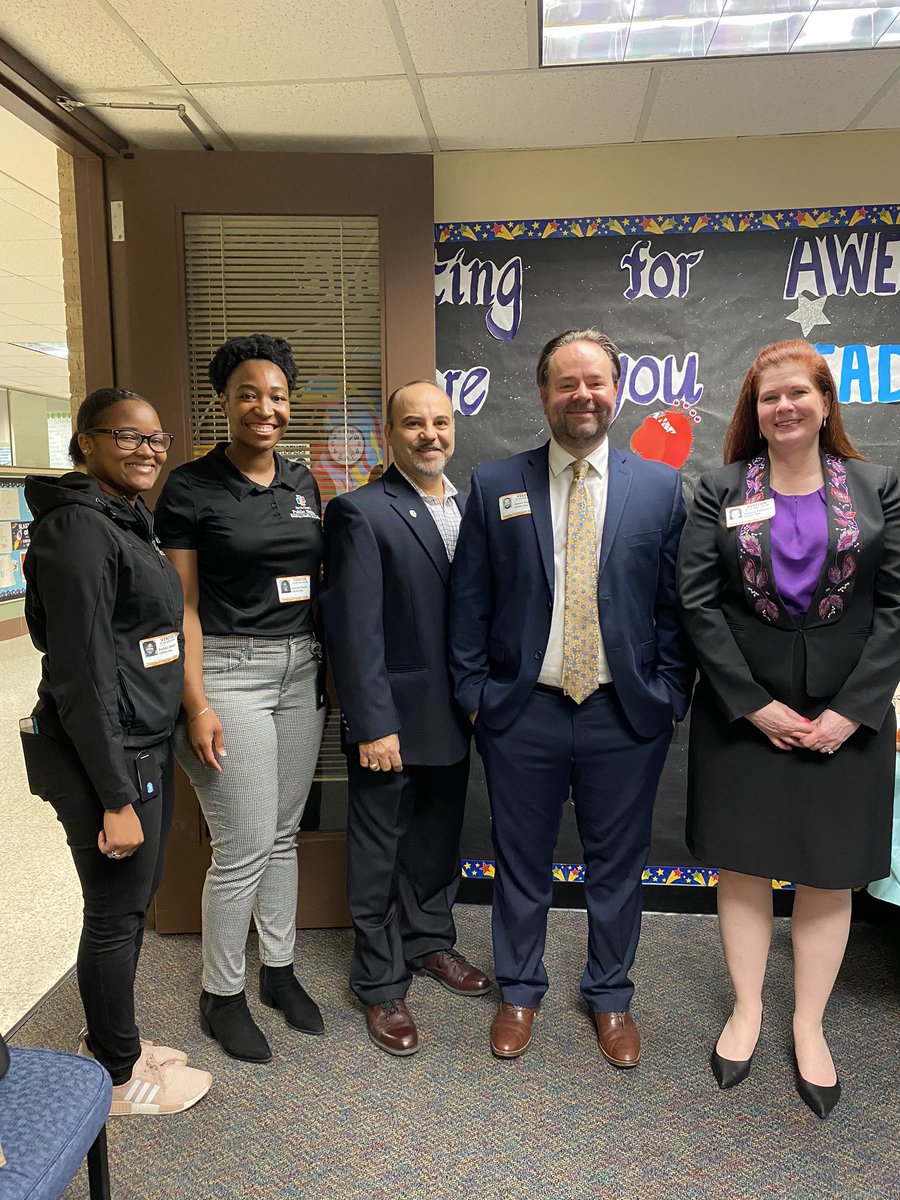 Career Day 2 was an absolute success! Thank you to all our AMAZING presenters for traveling through the cold & rain to educate and inspire future career goals for our students! @Youens_Gators @AliefISD @AliefCounseling #MissionPossible #careerday2020 #careerweek #careerawareness