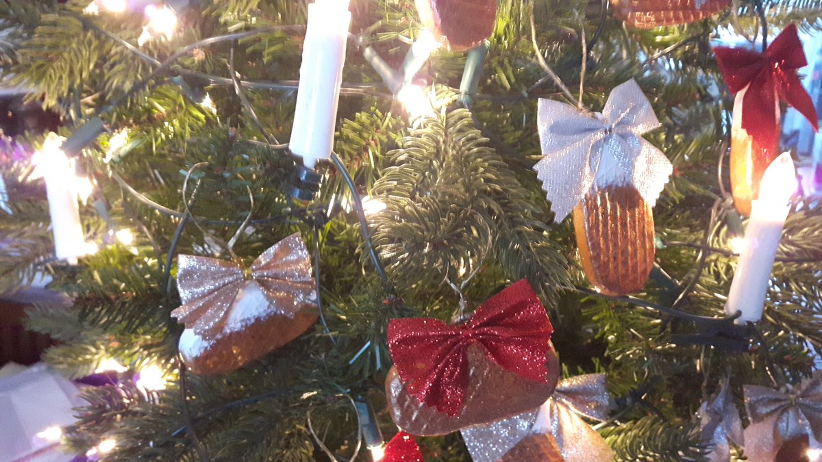 ConstCreations on Twitter: "De boom is weg, maar de #vlaardingse #