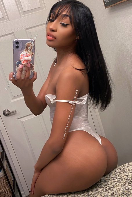Watch 🎀 baemax 🎀's leaked NSFW photo on TwXstars