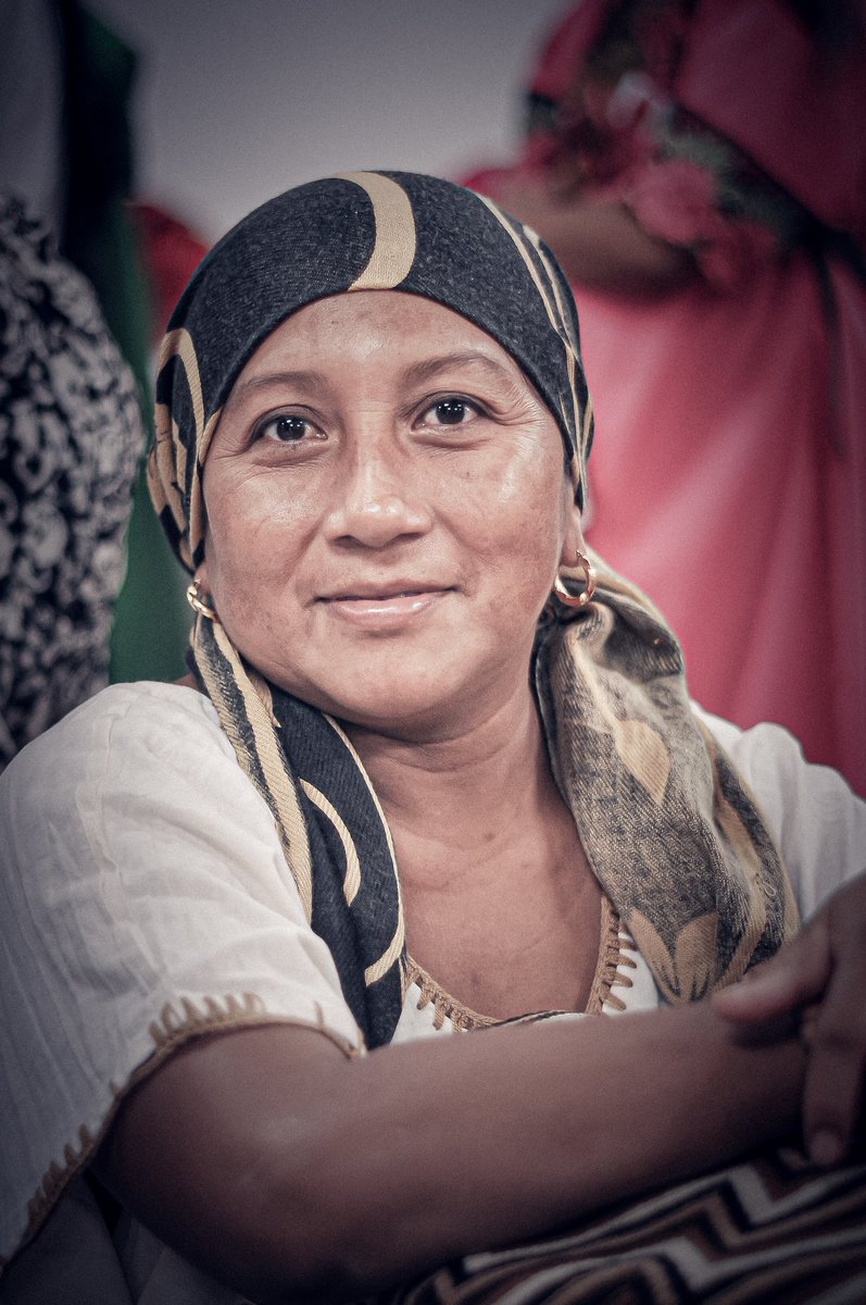FosilOficial's tweet photo. Raíces. 📸

-
-
-
#Cultura #identidad #raíces #origen #arte #laguajira  #familia   #documentary  #documentaryphotography #life  #journalism  #love  #art  #portrait  
#photography #photographer https://t.co/UjJ3gGXGJT https://t.co/KEMr94VPH8