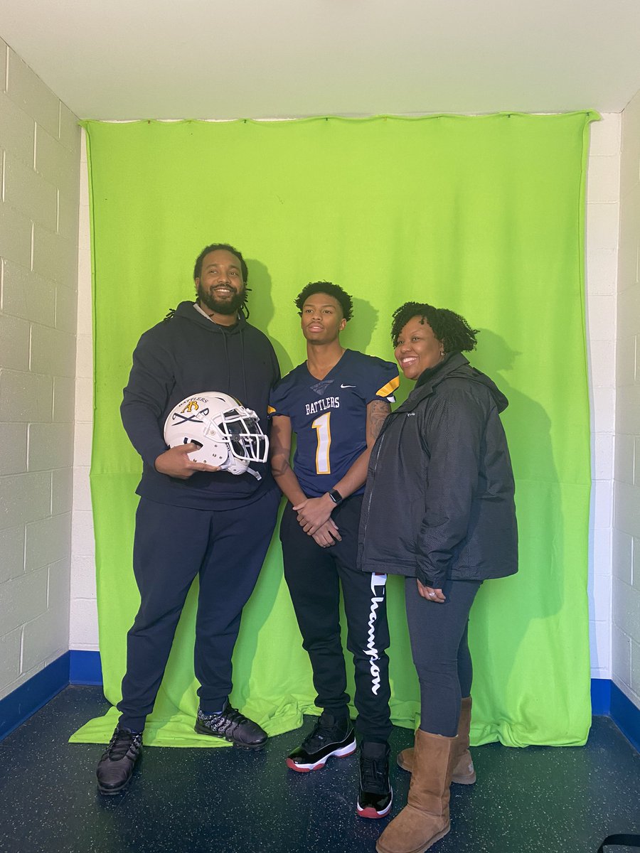 quan_sae's tweet image. Had a great time on my official visits to @ABFootball @CoachEverhart @CoachTomKeane thanks for everything 🙏🏾 #RoadToGreatness #commitmentcomingsoon