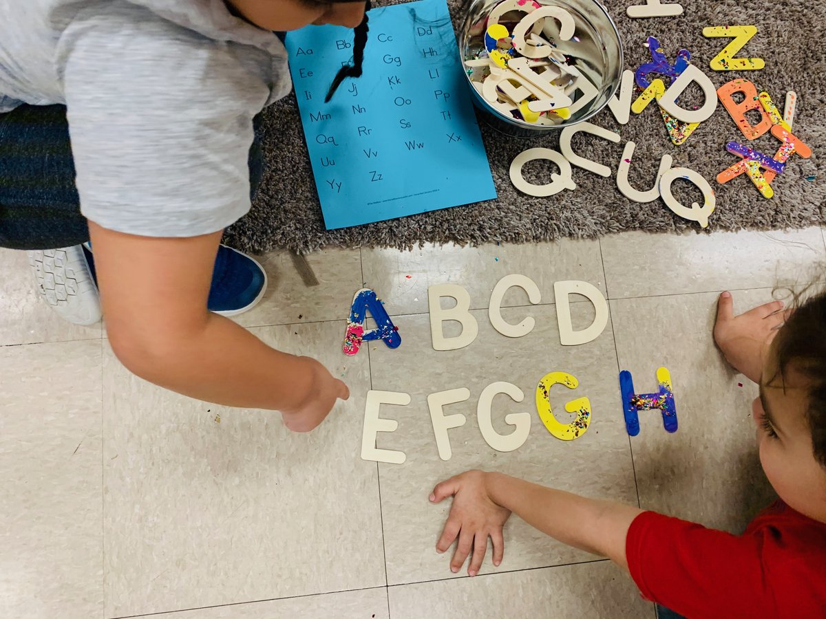 SamanthaSimard1's tweet photo. Literacy explorations... 💫 https://t.co/T2NfmuUIZK