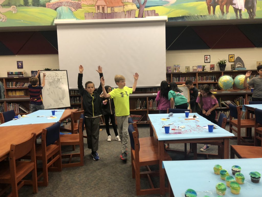 RdrGal's tweet photo. Bluebonnet Voting Celebration today @Deretchin 🎉 The Librarian forgot to take a group picture but I did capture some fun with Book Pictionary 😊 https://t.co/NrLbm2rWTl