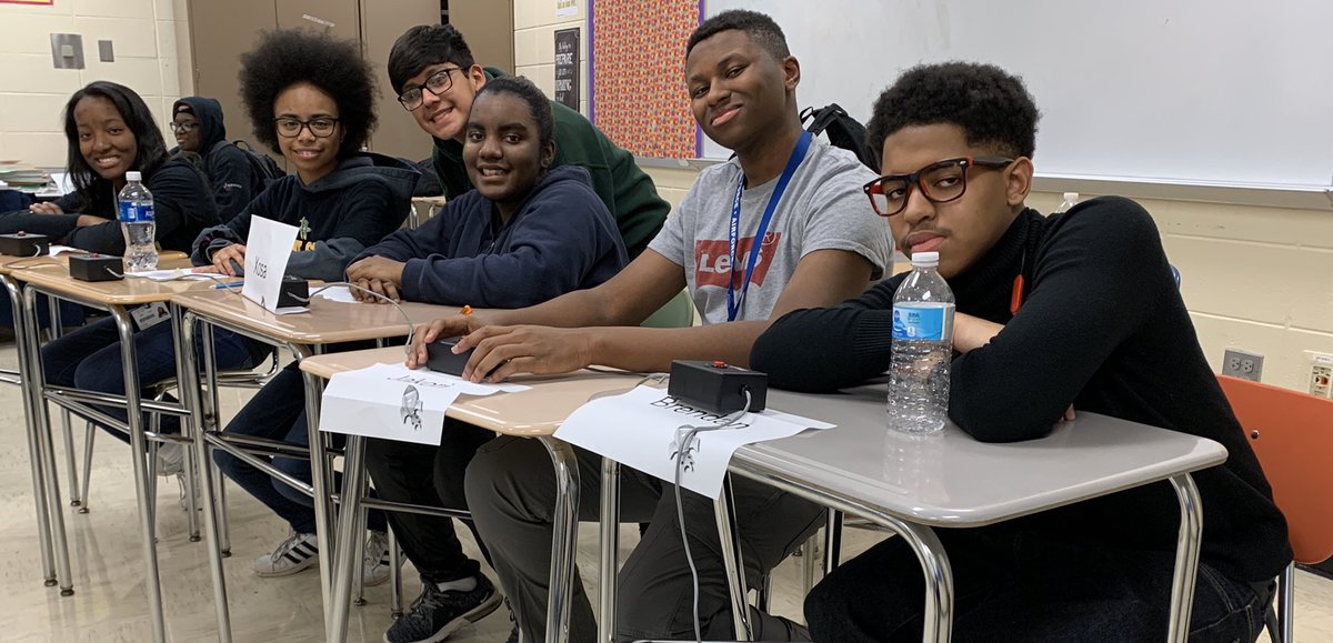 think_squad's tweet photo. Thank you Think Squad fans for all your support this year. #RichinStudentSuccess #Rockets #ThinkSquad #Peaceout https://t.co/KDfqmdChRe