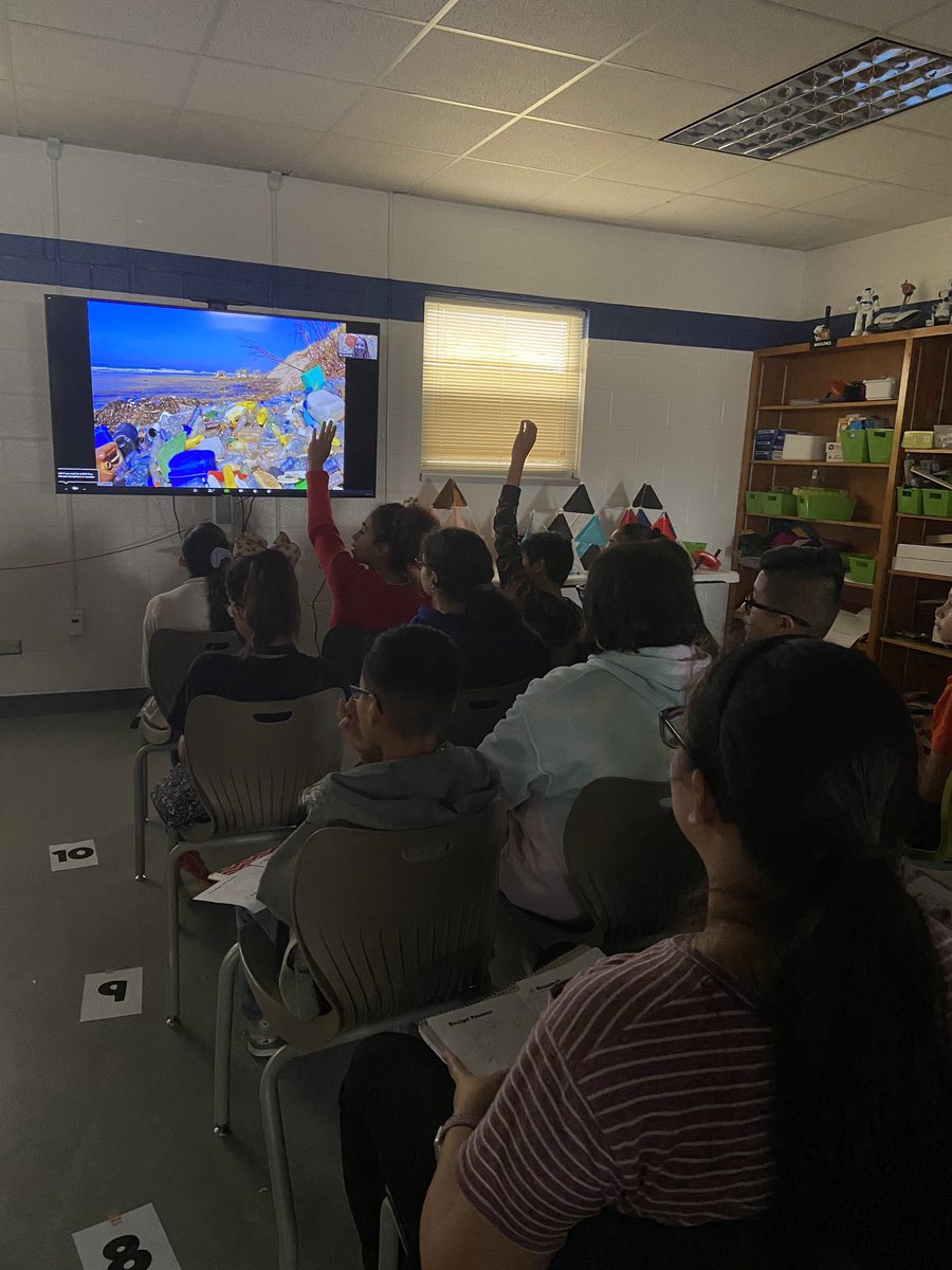stem2prep's tweet photo. A new initiative for us this semester is connecting with community partners to provide our students with real-world and career experience in a variety of STEM fields. Thank you to our partner @SeaTurtleInc for the Virtual Field Trip. @MataHCISD @JavierAlejosJr1 #ExperienceHCISD https://t.co/BnoGUhoQHP