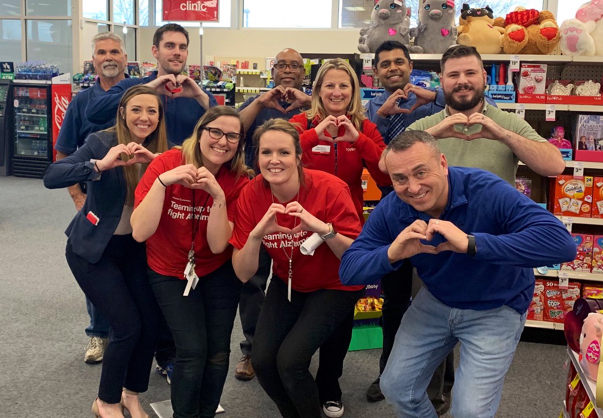 MalBrownRPh's tweet photo. Look at this #DreamTeam making 10138 HealthHUB a reality!!  ❤️❤️ #ItTakesAVillage #BESToftheBEST #HUByeah! https://t.co/QMKcOIxNHK