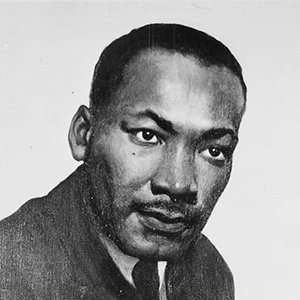 sduerkrn's tweet photo. Check it out! I just voted for Reflecting on his legacy in the #RememberingHistory  Tug o' War https://t.co/iXdDyjXCoU https://t.co/08cJRNzwAS