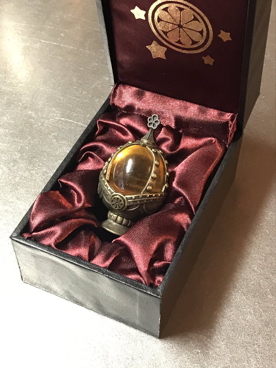 土と油 昭和の時代から魔法少女の変身アイテムであるコンパクトやらバトンやらは玩具として販売されていた しかしこれは魔法少女の魂と言うか本体と言うか ある意味大変斬新なグッズ T Co Vcvhbx8akf Twitter 土と油 昭和の時代から魔法少女の変身アイテムであるコンパクトやらバトンやらは玩具として販売されていた しかしこれは魔法少女の魂と言うか本体と言うか ある意味大変斬新なグッズ T Co Vcvhbx8akf Twitter