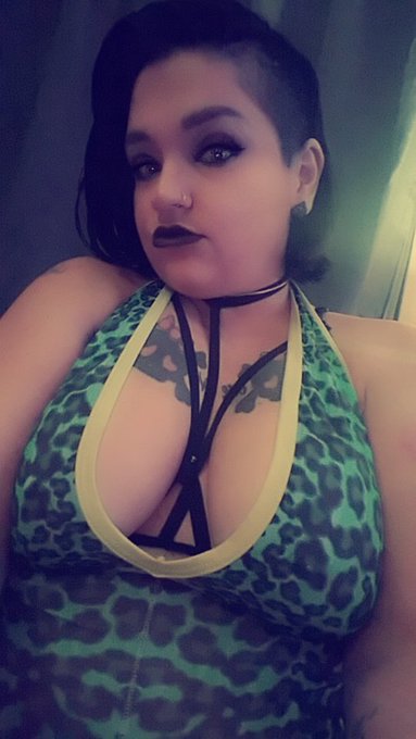 I am live on Streamate! Come play with me now! KageWyntr https://t.co/UmjMwZgrH6