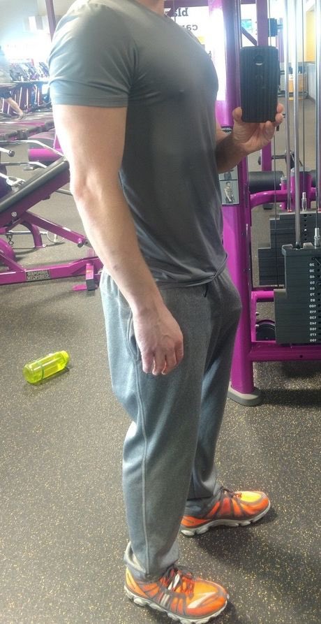 Who still takes gym selfies?