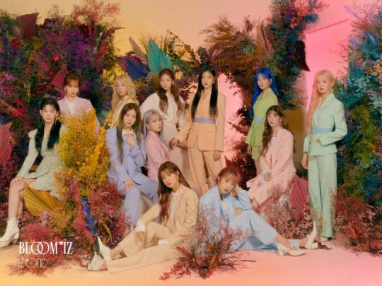 IZONE_TH's tweet photo. [💡] ทาง Mnet แจ้งว่า สาวๆ IZ*ONE จะเริ่มกลับมาทำกิจกรรมในเดือนกุมภาพันธ์นี้ โดยจะมีการประกาศตารางงานเร็วๆ นี้ค่ะ

📎 https://t.co/A26abOEGSY

#IZONE #아이즈원 #アイズワン https://t.co/UnI2M8WOEz