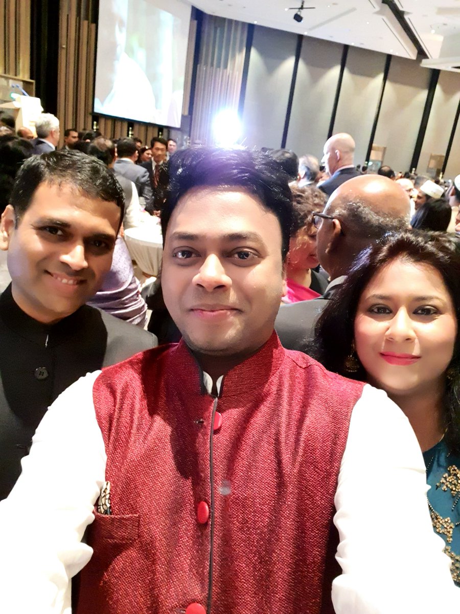 GoelSomya's tweet photo. Happy Republic Day to India... Advance celebrations by Indian High Commission in Singapore 🌹😃 https://t.co/3MQpjMMeTX