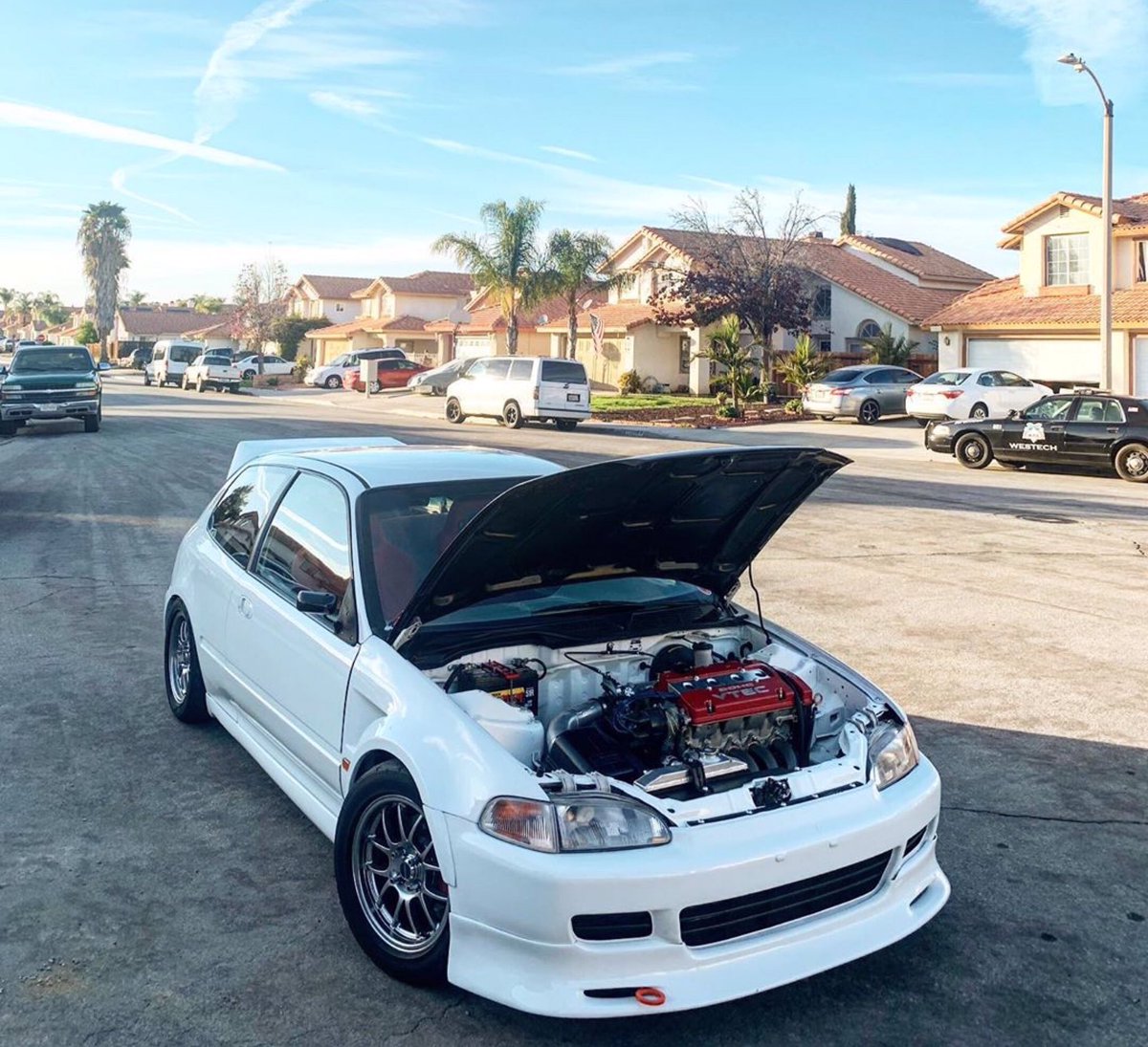 gekisoku_charge's tweet photo. ホンダ EG6 シビック!
タイプ1 フロントスポイラーとD1スタイルベントフェンダーが装着されています。北米、ヨーロッパのホンダフリークの中では未だに健在で人気の商品です!
https://t.co/VYKPWqsHts
#eg6 #eg #civic #honda #hondacivic #hondaloyalty #egclub #civictuning #4bangers https://t.co/ylIoBaO4FH