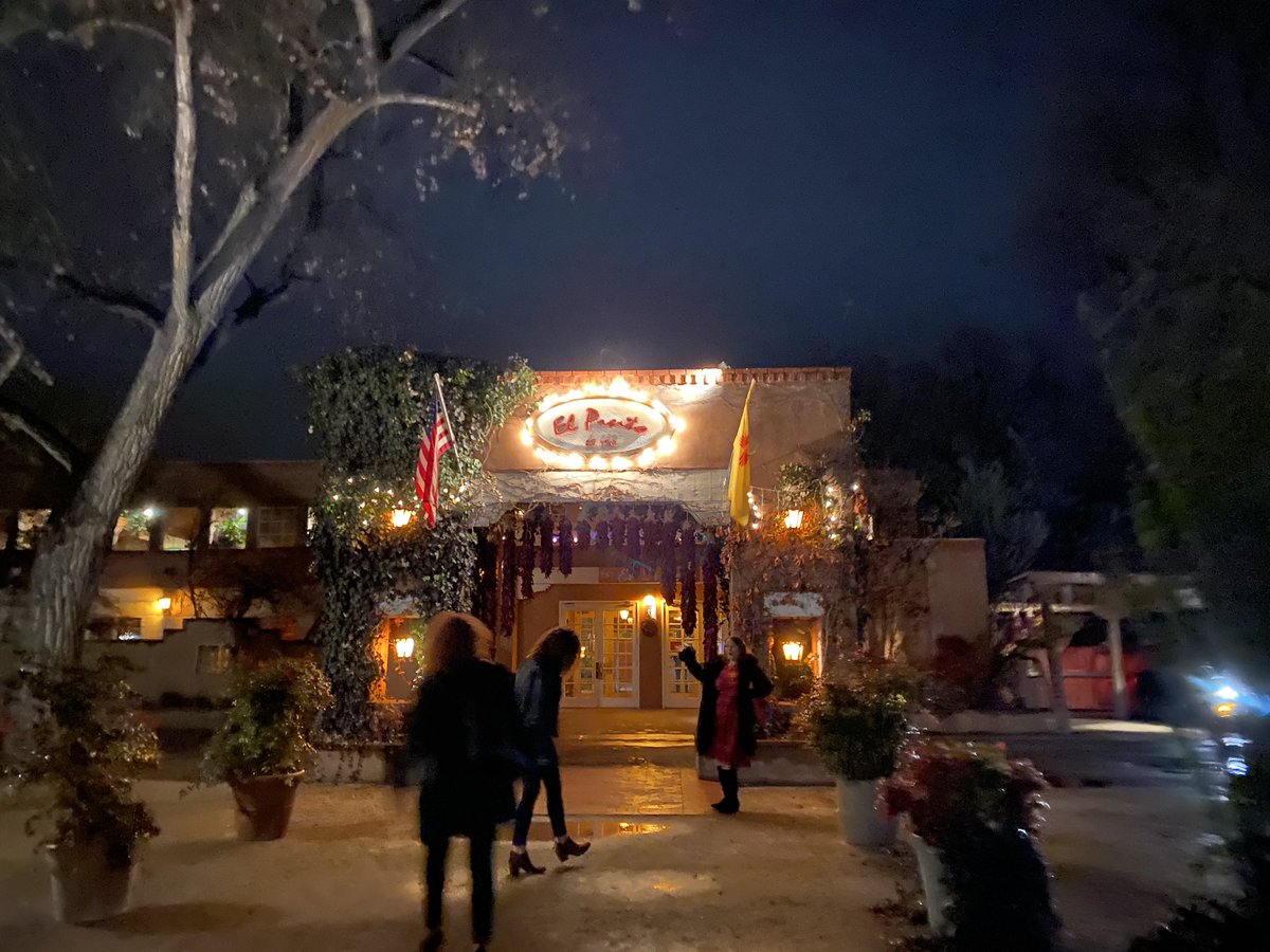 SergioMirandaUS's tweet photo. Route 66 and authentic #NewMex @ El Pinto #Albuquerque #Sopapillas #ChristmasStyleRedGreenChiles #Margaritas https://t.co/odE5Kg6oBn