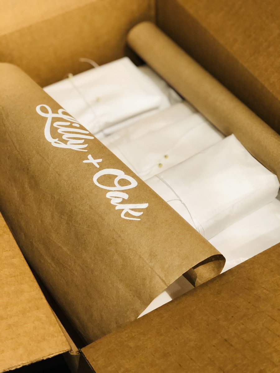 lillyandoak's tweet photo. All in the details 📦🏷 // #branding #packagingdesign https://t.co/wZQN5VGpI9