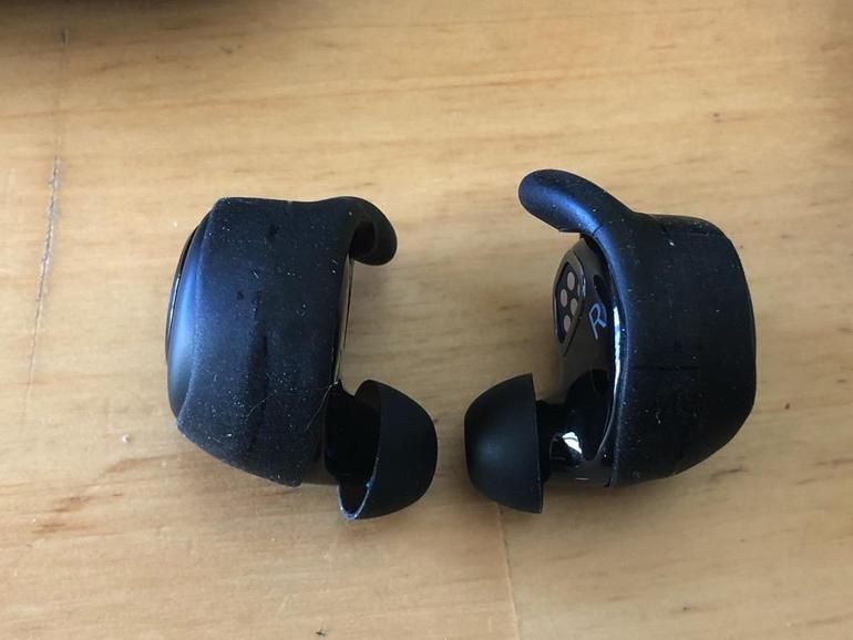 treycent's tweet photo. Amazon Echo Buds: https://t.co/782b6CmLmt https://t.co/xA82e5GsCq