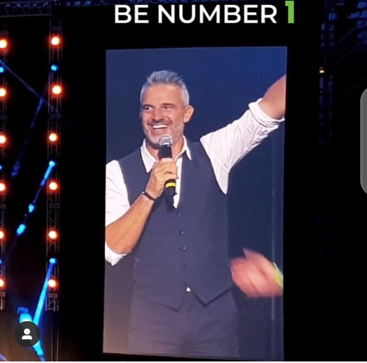 AndreZanchini's tweet photo. #vilife #my2019challenge #nonsimollamai #nonmollaremai #avantitutta #obbietivi #life #healthy #sportmodel #lifestyle #luxurylifestyle #vidrive #travel #number1 https://t.co/ROYjru3xaN