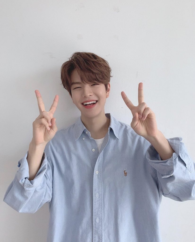 Сынмин из стрей. Сын мин stray kids. Группа stray kids сынмин. Сын мин stray kids. Stray kids сынмин.