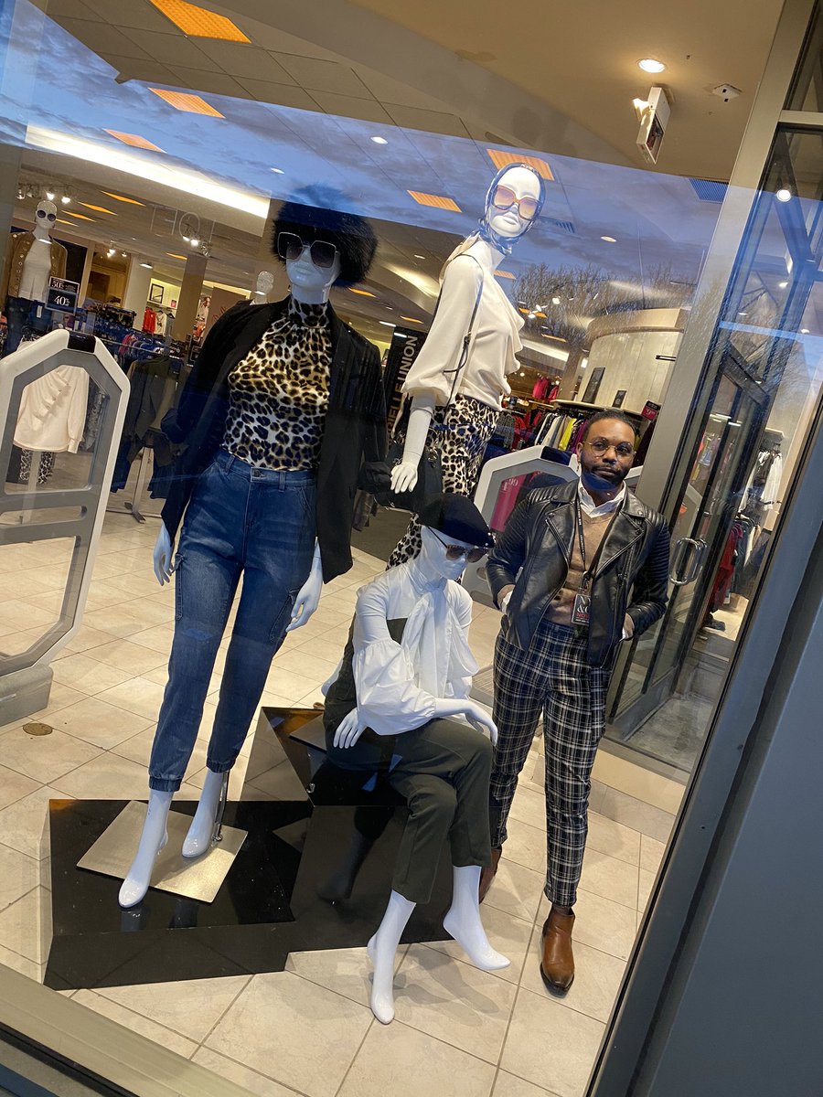 daCostumer's tweet image. Chillin w/ my girls. #style #Stylish #fashion #Fashionista #nycandCompany #NewYorkcandCompany #NYCO #RTW #Cheetah #FauxFur #Winterfashion #ncat #uncg #gtcc #HPU #Greensboro #highpoint #Charlotte #Durham #bullcity #queencity #hometown #Harrisburg #Concord #stylist #BJerrod_Styles