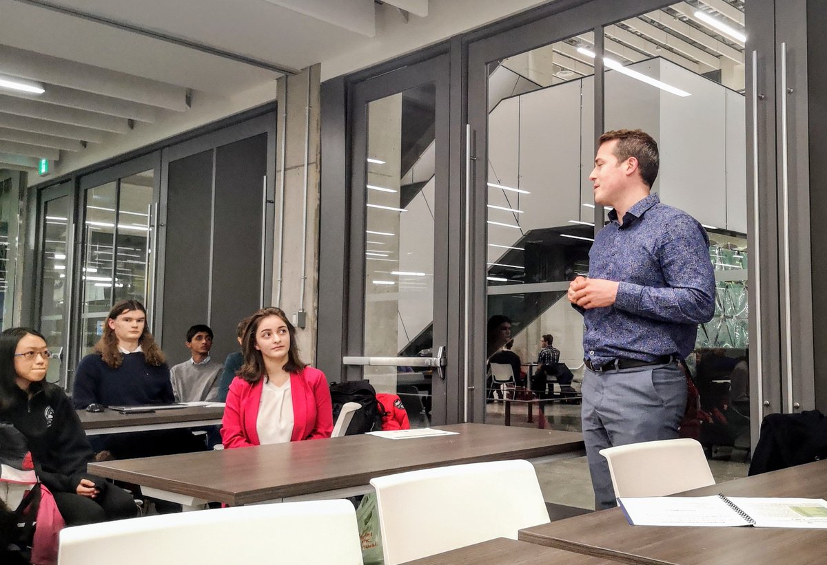 AlbertWong13's tweet image. Congratulations to #JAOttawa young #entrepreneurs of Reusabox and OrnaPrints! Both student #startups created products w/ a #sustainability focus. ♻️🌲
Thank you #mentors and host @UOMakerspace. Special guests: @MathieuFleury @awille @ShanGu17 @IanBingeman and Scott Rust.