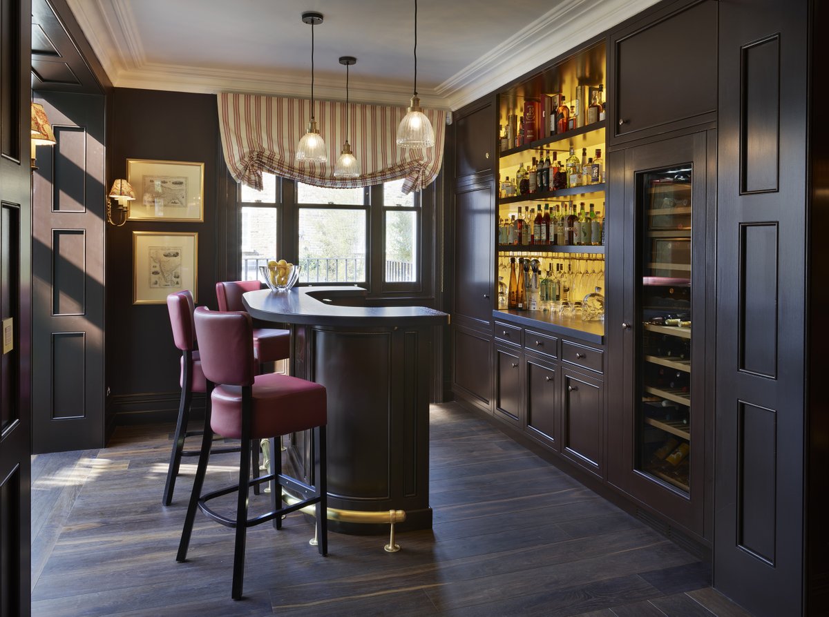 ForWoodworkers's tweet photo. We are always amazed by the diversity of our clients' creations, their creative implementation of ideas, use of space, choice of shapes, colors and materials. These photos were shared with us by our customer in UK @YeoDesignUK. We believe they are doing a wonderful job. Agree? https://t.co/aKeUCUYEQc