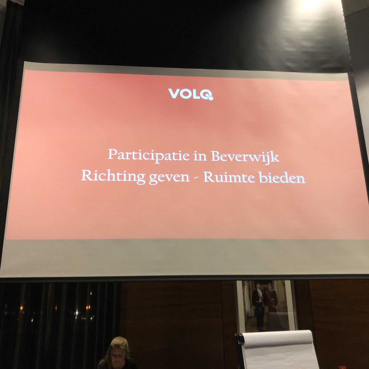 BasNootenboom's tweet photo. Gemeenteraadsleden @RaadBeverwijk meegenomen in de ontwikkelingen van #Participatie en #rolneming door de raad dmv workshop ‘Richting geven en Ruimte bieden’. @hetvolq https://t.co/trT7PuDxPO