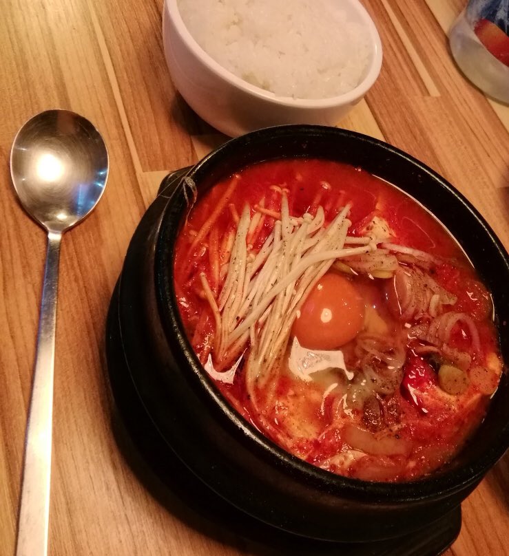 jongno_ohbar's tweet photo. #ジョンノオッパ です！
⠀
ご来店、誠にありがとうございます🙇 🙇
またご来店お待ちしております🥳💕
⠀
本日も当店は営業中です！
気軽にご来店くださいませ❣️
⠀
#ジョンノ #新大久保 #新大久保グルメ#新大久保ランチ#新宿グルメ #新宿 #韓国料理 #韓国  #종로오빠 #종로 #신오쿠보 #신오쿠보맛집 https://t.co/RSIkeGJVan