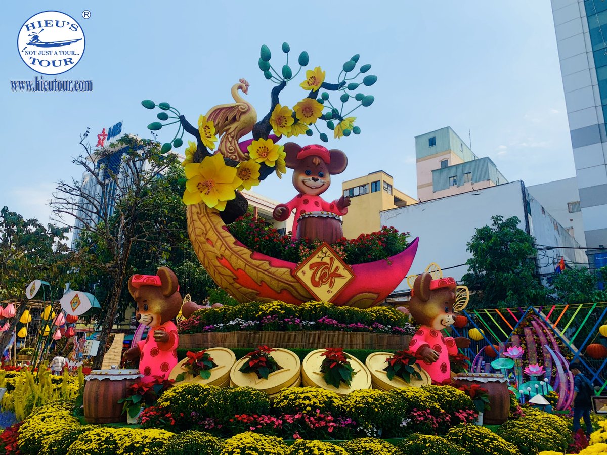hieutour's tweet photo. 🐭❤️ TET HOLIDAY (VIETNAMESE LUNAR NEW YEAR)❤️🐭 https://t.co/PMhc1g3o3k