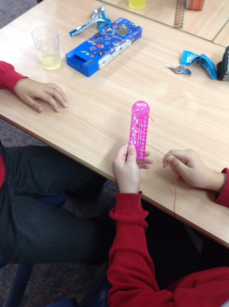 ChurchHillJS's tweet photo. Maths booster started with wrap ups! #interesting #fractions #brainsworking https://t.co/M6b5D9cfYe
