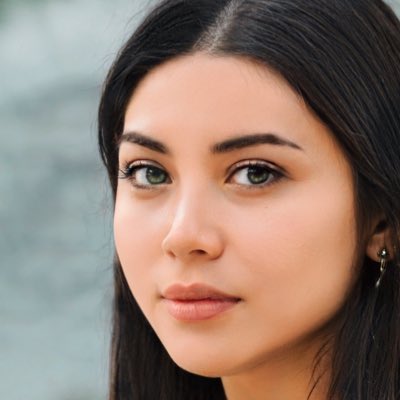 isabelleetaylor's tweet photo. #NewProfilePic 💕🦋 https://t.co/tCSIlKMPOM
