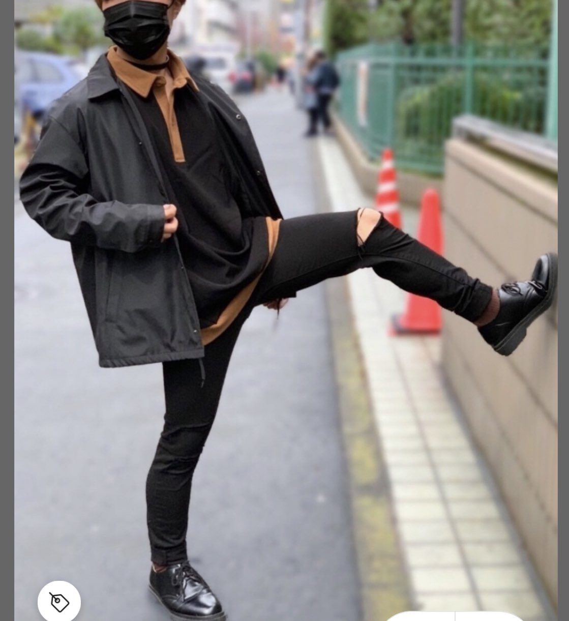 それニセリーム 黒マスクしてるやつは韓国に憧れてるし レディースのスキニー履いてるガリガリ男しかいなくて草 T Co Sfhzmwi5ue Twitter