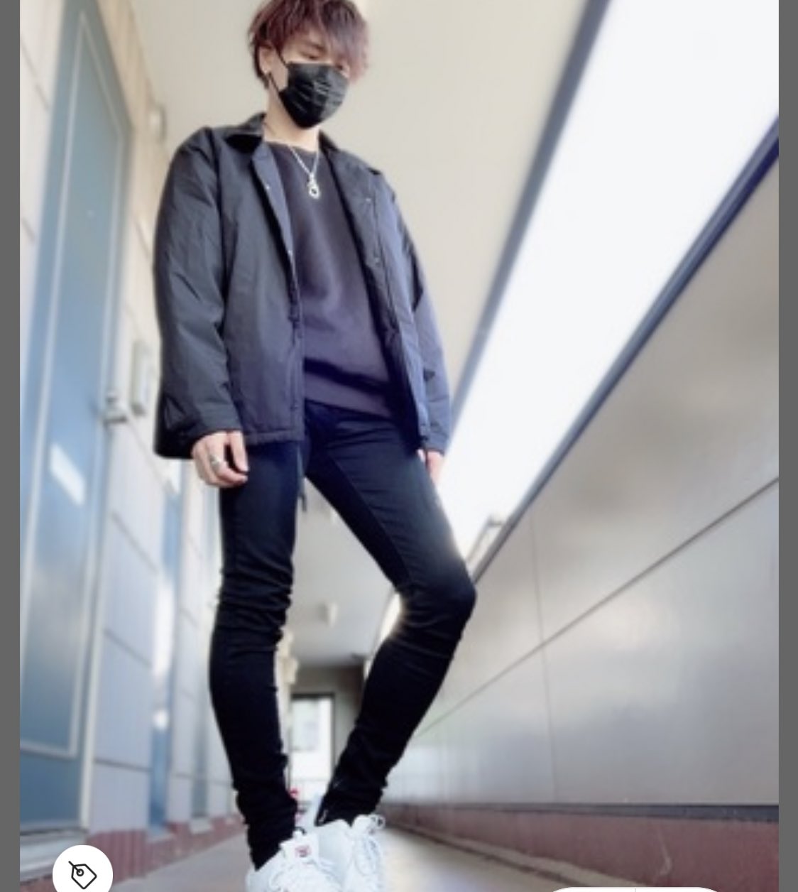 それニセリーム 黒マスクしてるやつは韓国に憧れてるし レディースのスキニー履いてるガリガリ男しかいなくて草 T Co Sfhzmwi5ue Twitter