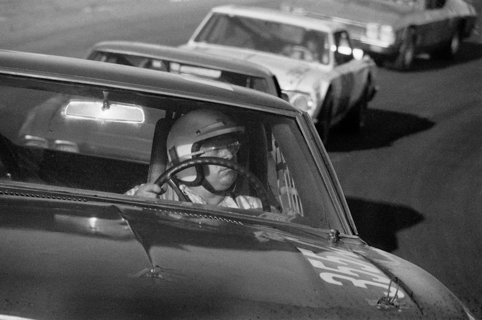 DaleJr's tweet image. Got to visit with a HOF wheelman today. #JackIngram #Ironman #makingTV #NASCARhistorylesson