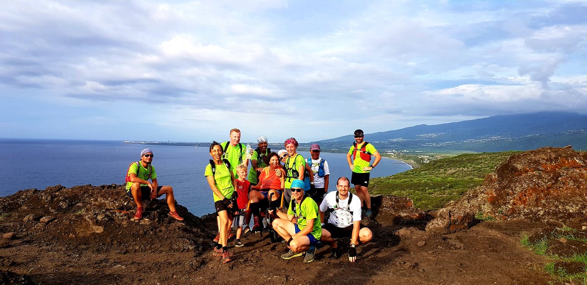picsous44780's tweet photo. Vendredi c'était entrainement joëlette avec RHM.
Avec Marie Lise on est parti à la découverte de nouveaux chemins dans la Savane.
#RHM #runhandimove #joelette #handisport #envoiedudiot #Apivia #noutienbonoulargpa #grandraid2020 #ladodolela https://t.co/UXJzl2Gtqa