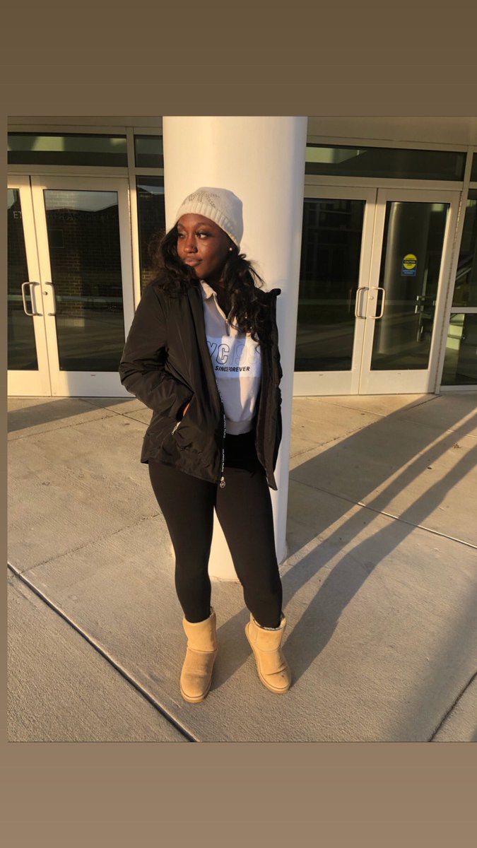 SavageTee2's tweet photo. 🧝🏾‍♀️✨ https://t.co/jU3gkgx0EK