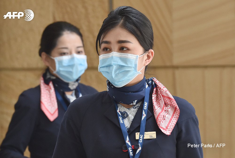 'Everyone was wearing masks.'One of the last flights from Wuhan lands in Australia  http://u.afp.com/34oo 