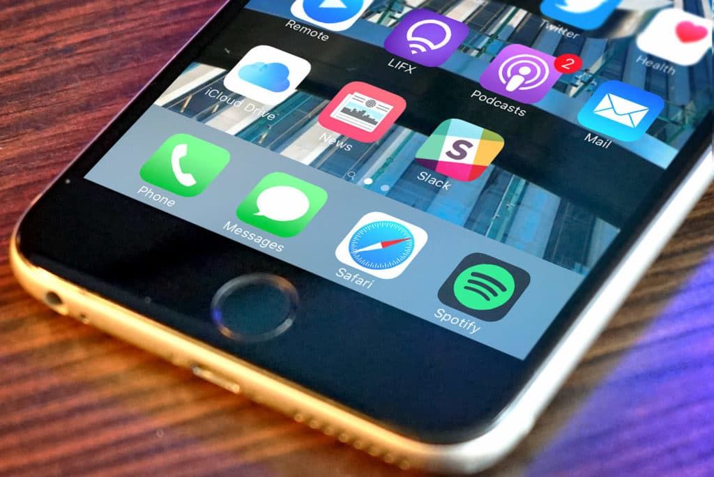iPhoneHackx's tweet photo. Security Flaws in Safari's Intelligent Tracking Prevention can expose your browsing habits https://t.co/ufdLe6DMHE #securityflaws #safari #intelligenttracking https://t.co/j3Ykb16teB
