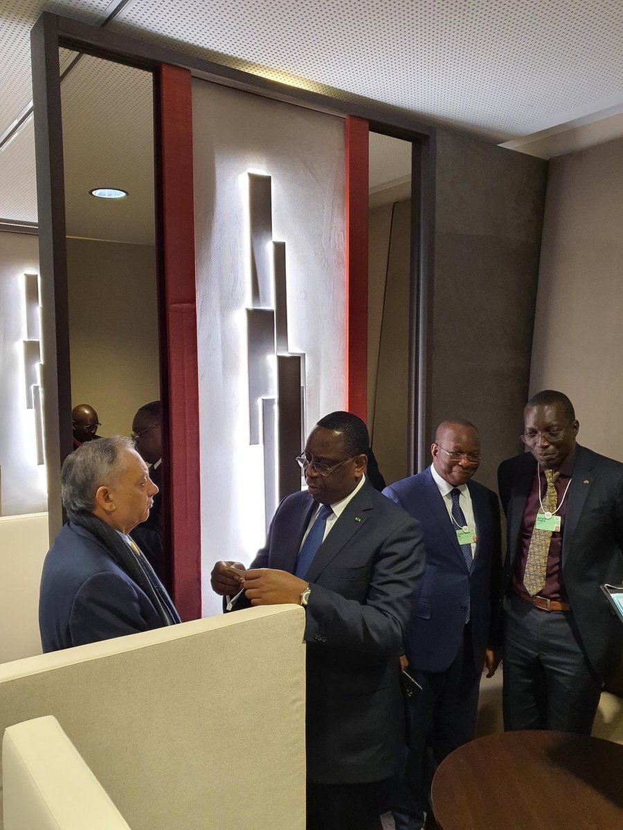 razak_dawood's tweet photo. Met HE President Macky Sall @Macky_Sall of Senegal. We discussed the upcoming Pakistan Africa Trade Development Conference being held in Nairobi, Jan 30-31, 2020.
 #LookAfricaPolicy. #WEF #PATDC @PR_Senegal @ImranKhanPTI @ansukhera @PTIofficial @pid_gov @PTVNewsOfficial https://t.co/7DAiULEG64